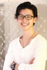プロフィール